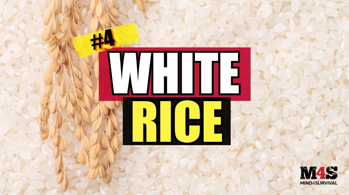 A pile of white rice. 